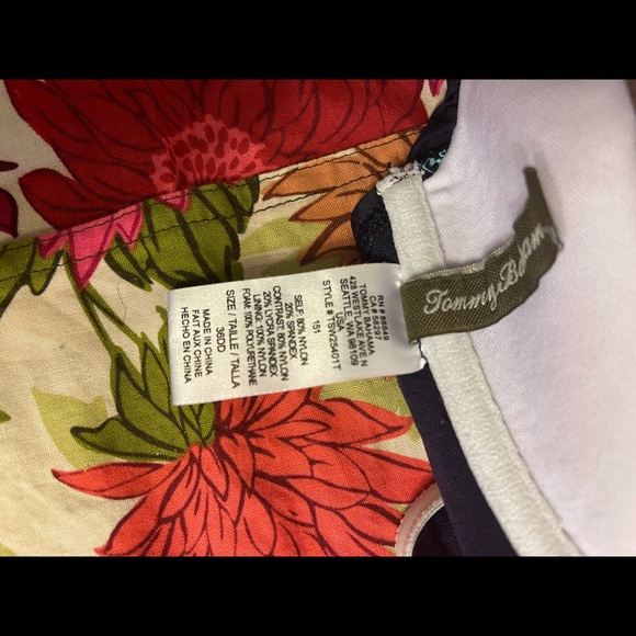 Swim top - Picture 2 of 3